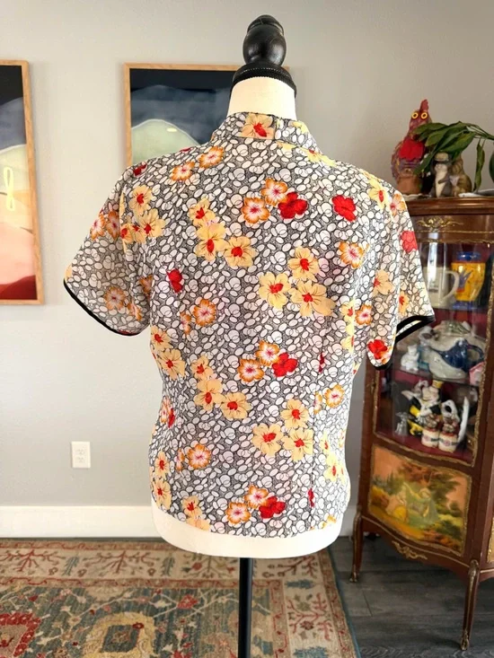 Vintage Yellow & Red Floral Short Sleeve Tank and Topper - Picture 5 of 12